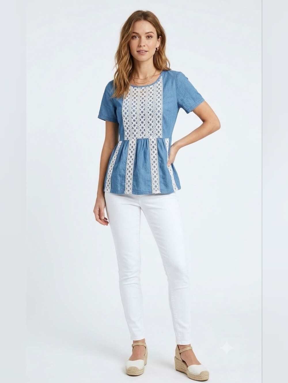 Journey Five Women's Light Wash Denim/Jean Embroidered Short Sleeve Top Small